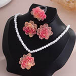 Chic Flower Pendant Jewelry Set