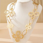 Big Shaped Flower Necklace